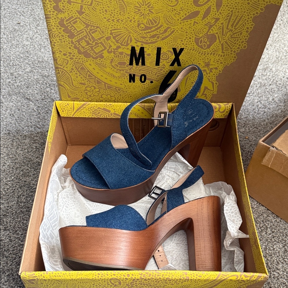 Mix No. 6 Navy Suede Platform Slingback Heels